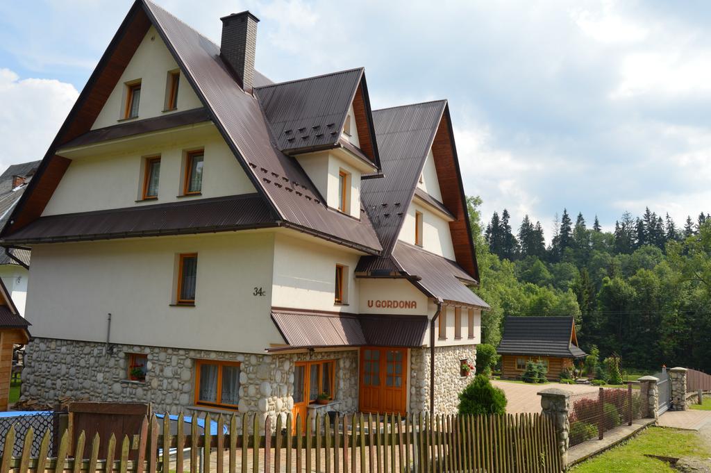 Pokoje Goscinne U Gordona Poronin Esterno foto