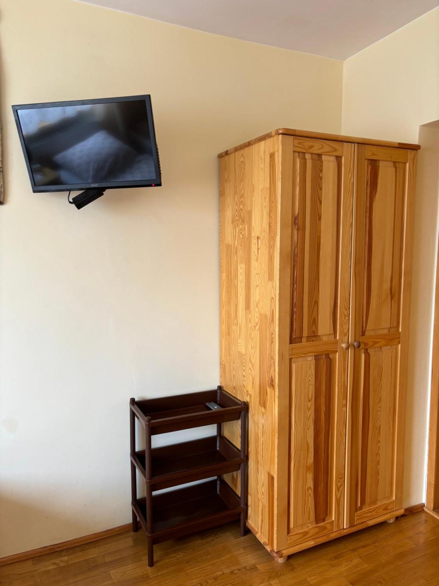 Pokoje Goscinne U Gordona Poronin Esterno foto