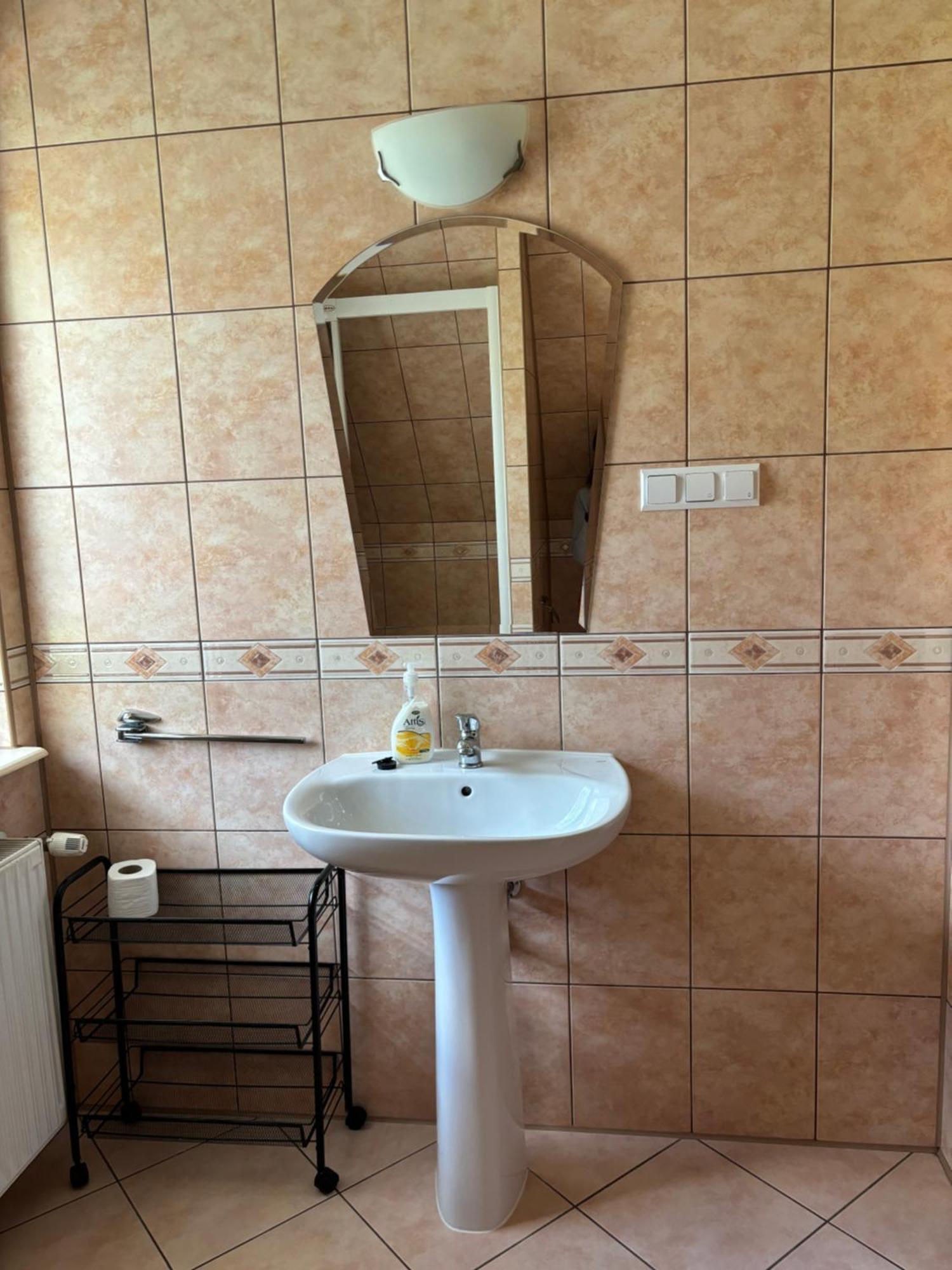 Pokoje Goscinne U Gordona Poronin Esterno foto